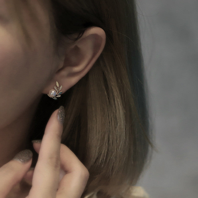 Olive Branch Aurora earrings